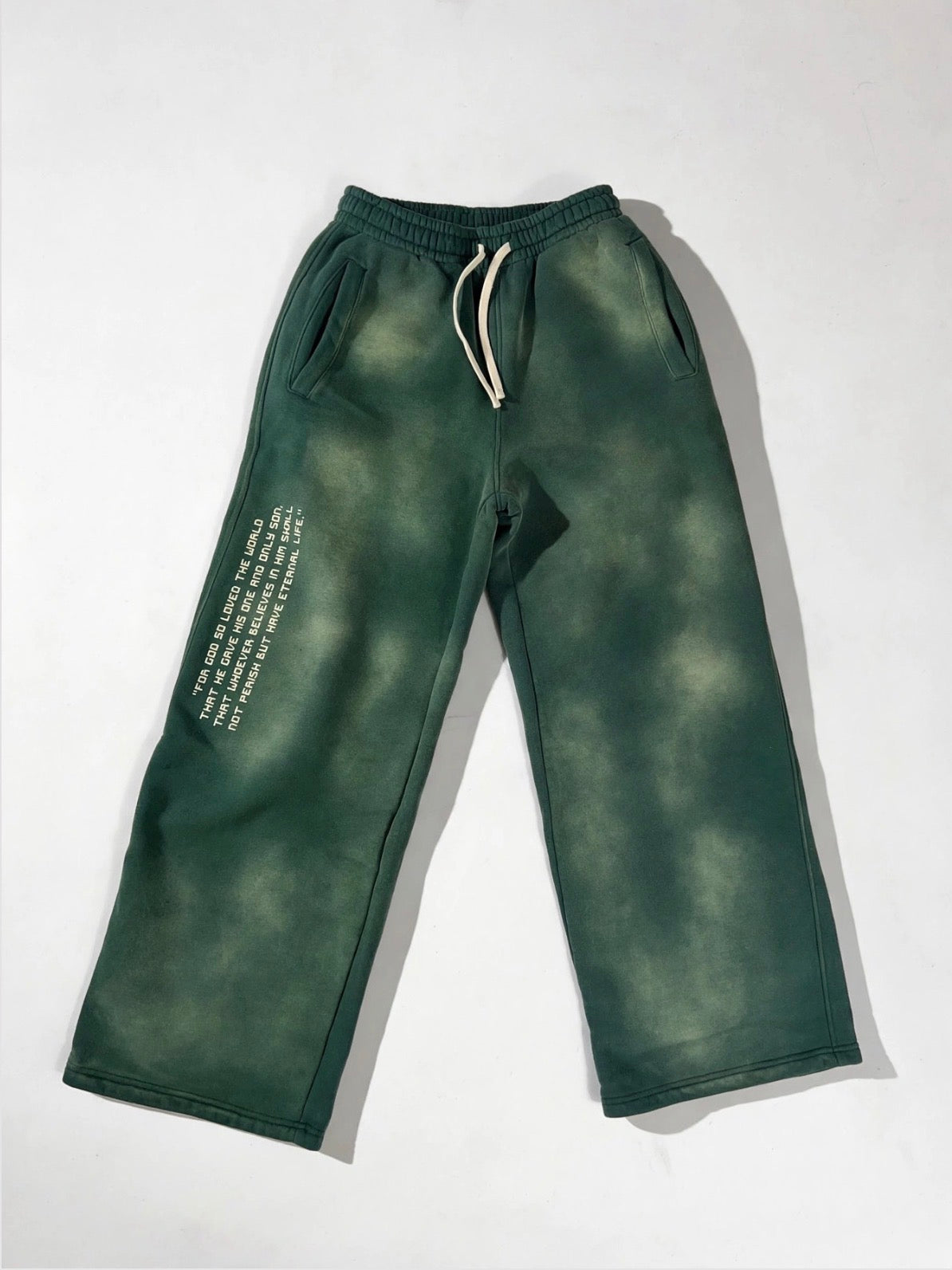 John 3:16 Unisex Wide Leg Fleece Sweatpants